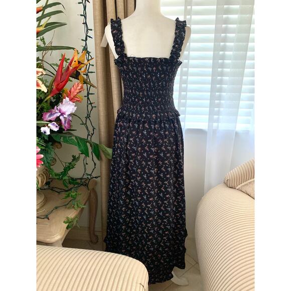 Rokh x GU (Uniqlo) Smocking Camisole Ruffle Dress in Black Floral - Picture 9 of 12